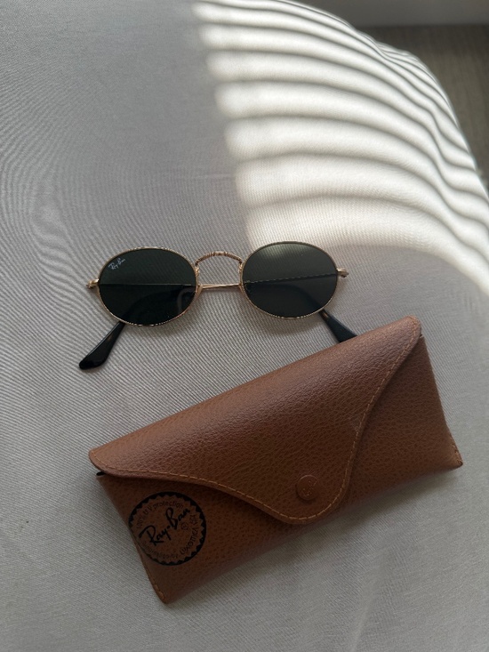 Ray-Ban Oval Flat Lens Sunglasses (Gold/Green) – Like New